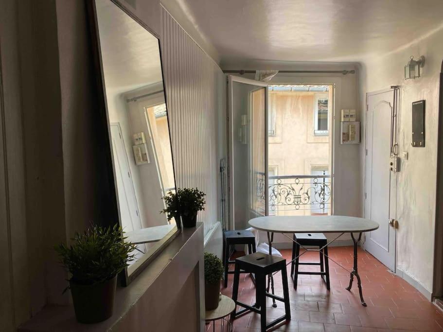 Apartamento Superbe T2 Au Coeur D'Aix-En-Provence Exterior foto